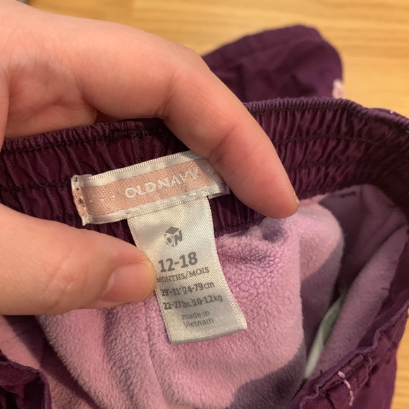 old navy 12-18 month fleece lined pants - Picture 3 of 3